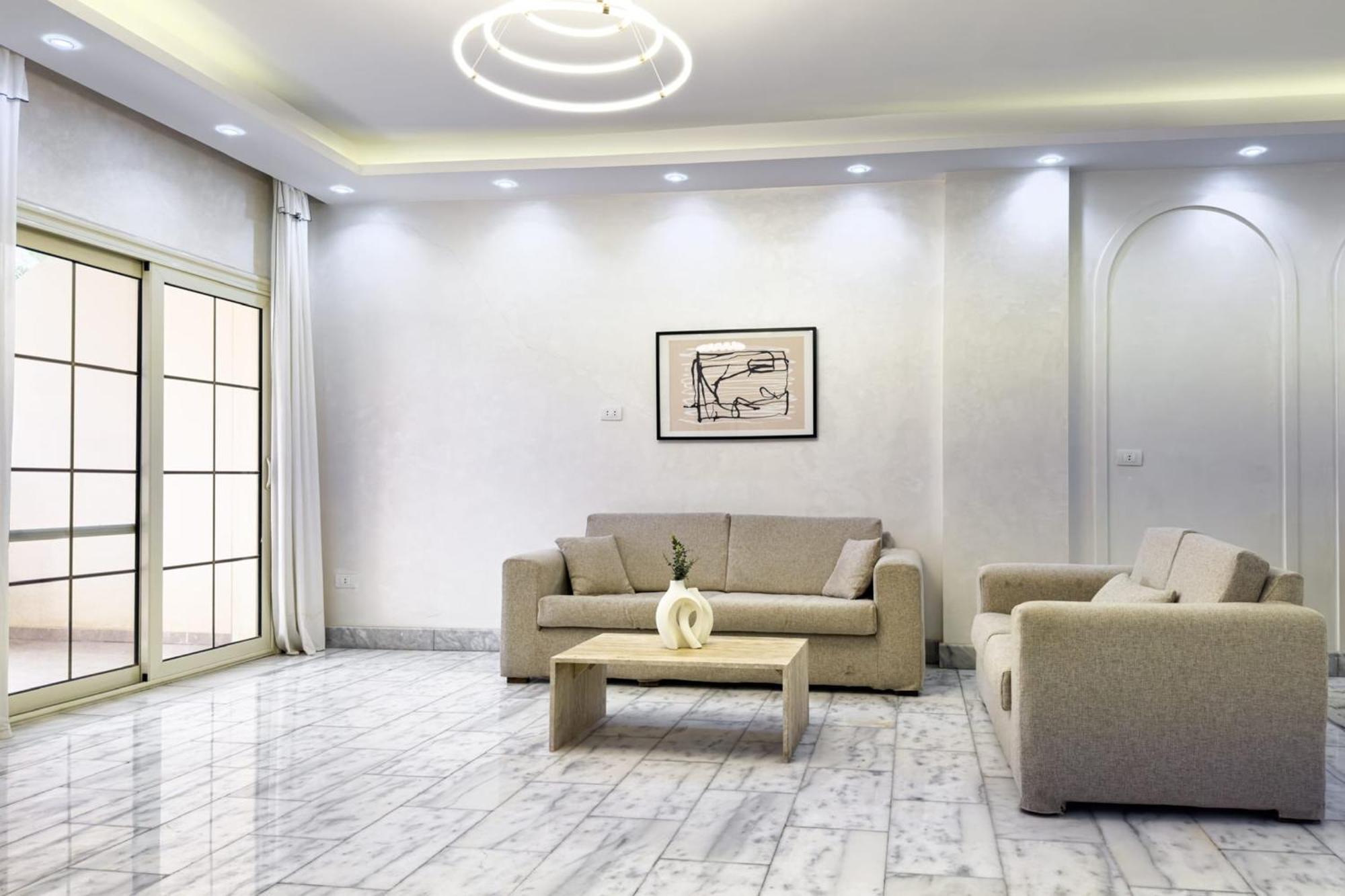 Apartment Comfy & Cozy 2bdr 15 Min From Cai Airport Cairo
