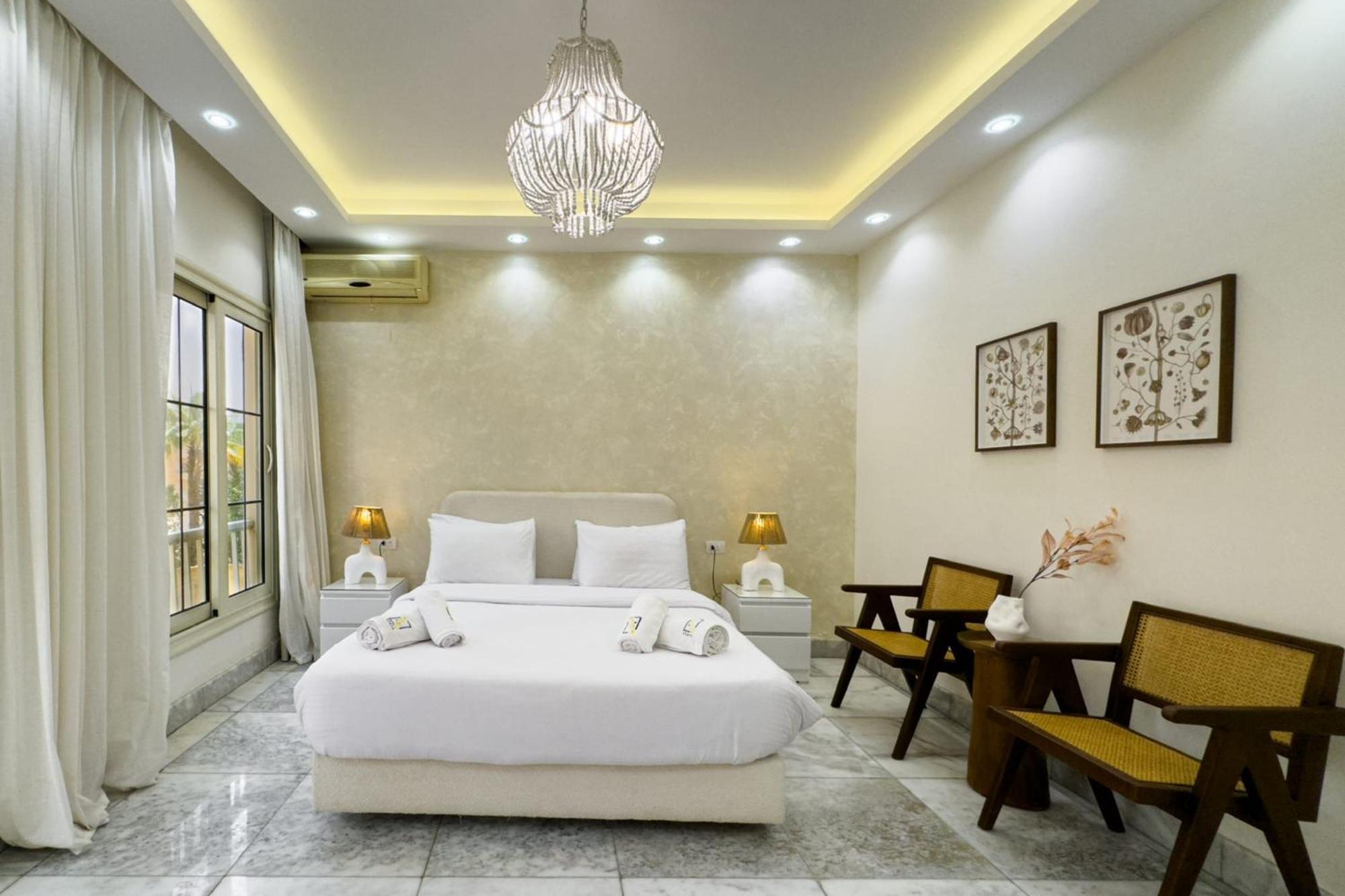 Apartment Comfy & Cozy 2bdr 15 Min From Cai Airport Cairo