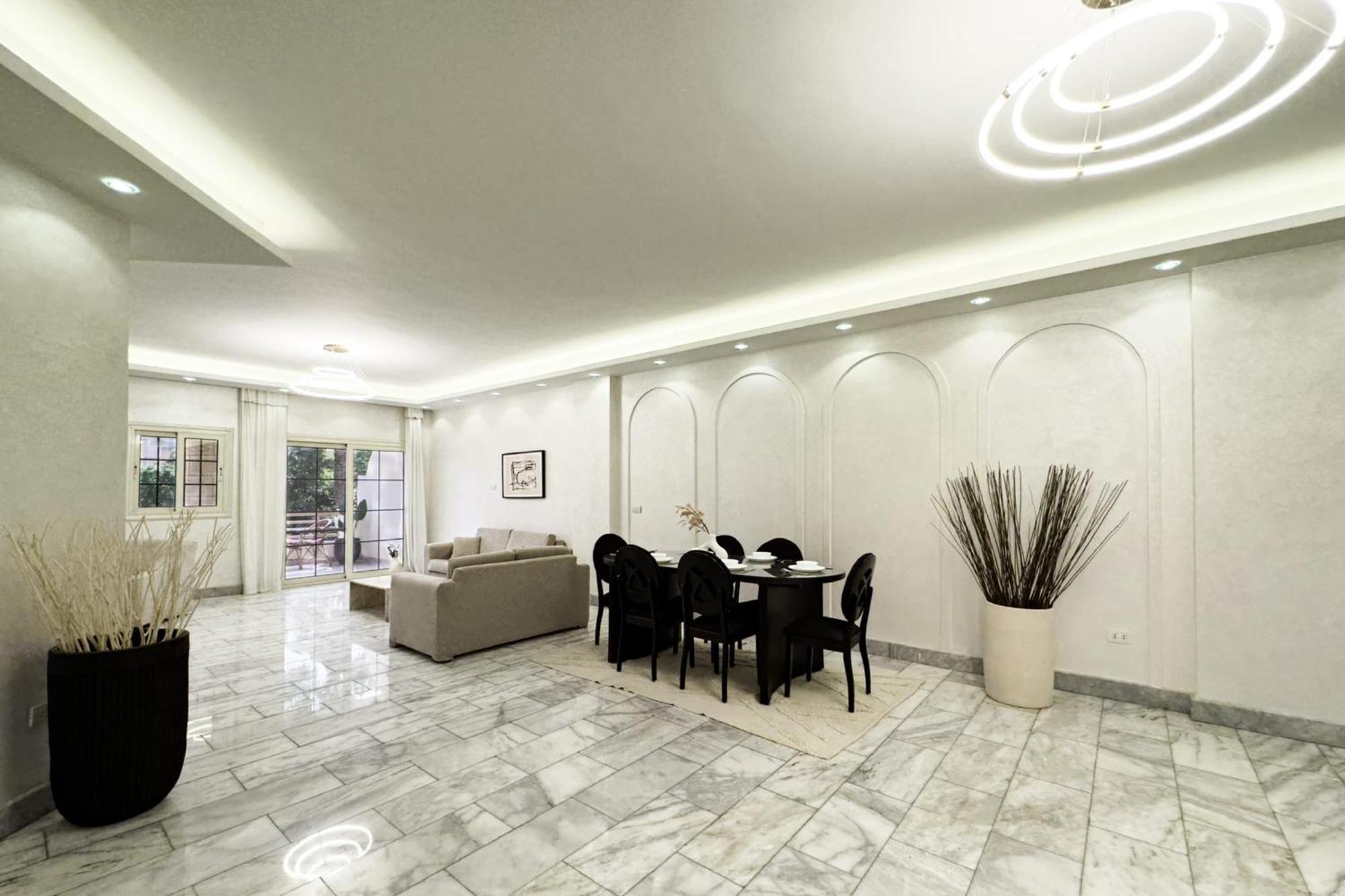 Apartment Comfy & Cozy 2bdr 15 Min From Cai Airport Cairo