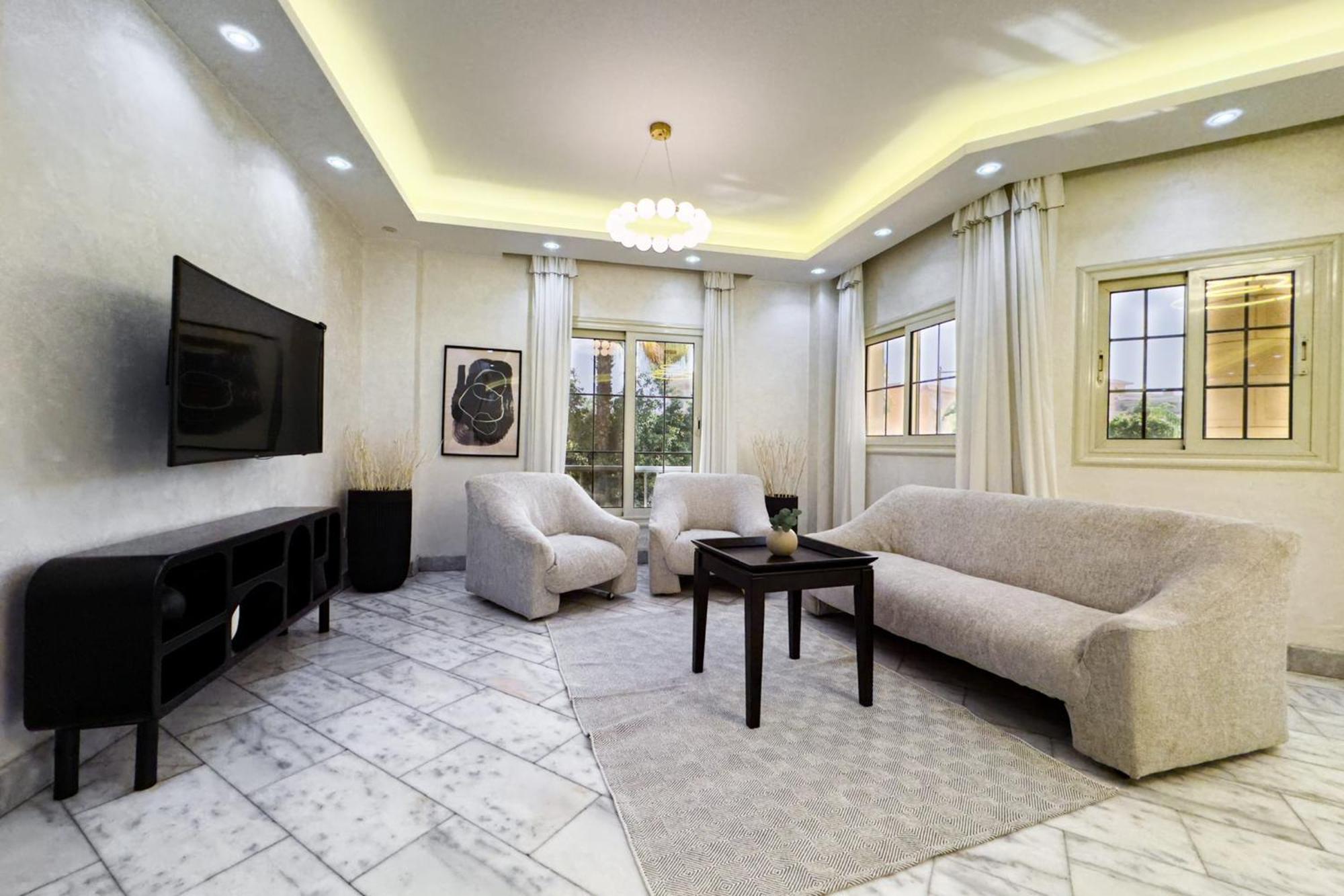 Comfy & Cozy 2bdr 15 Min From Cai Airport *